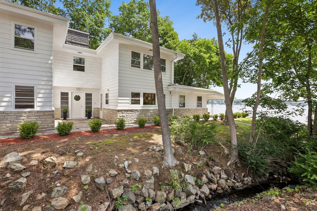 House in Hopatcong, New Jersey, United States 2 - 18328467