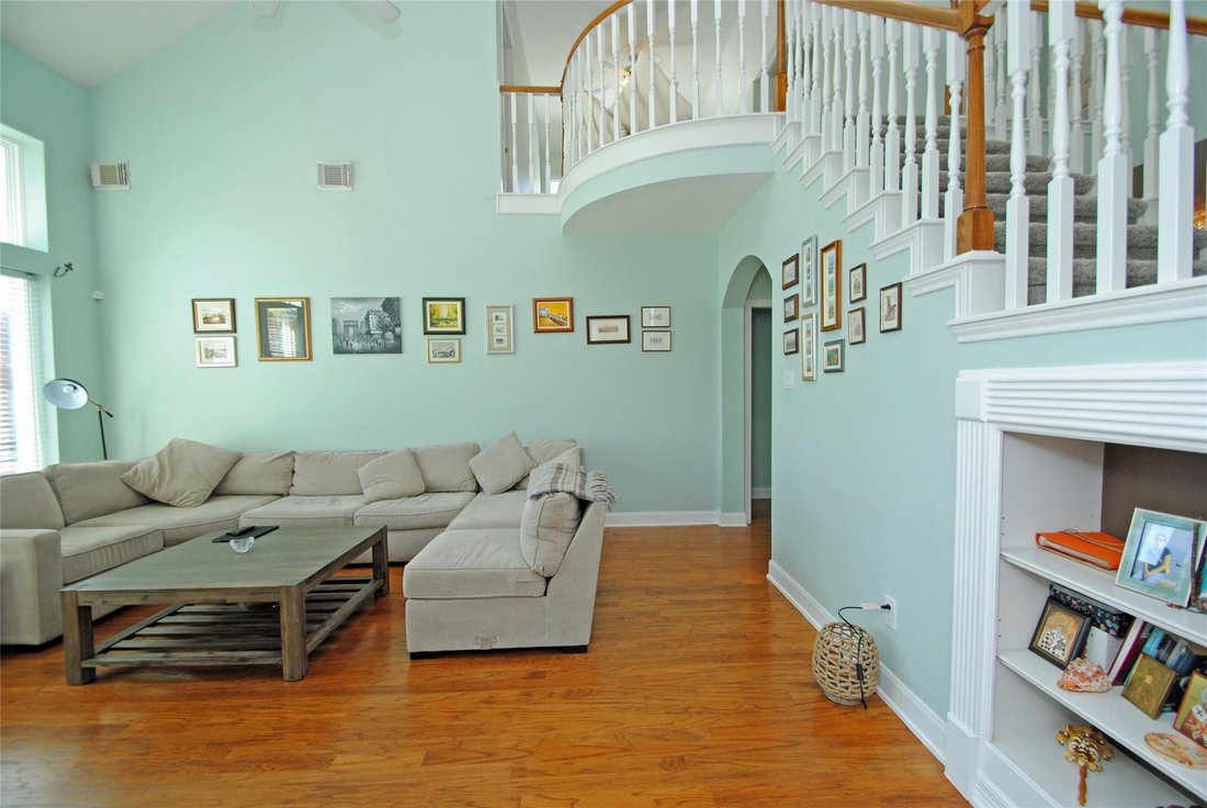 House in Houston, Texas, United States 5 - 18327629