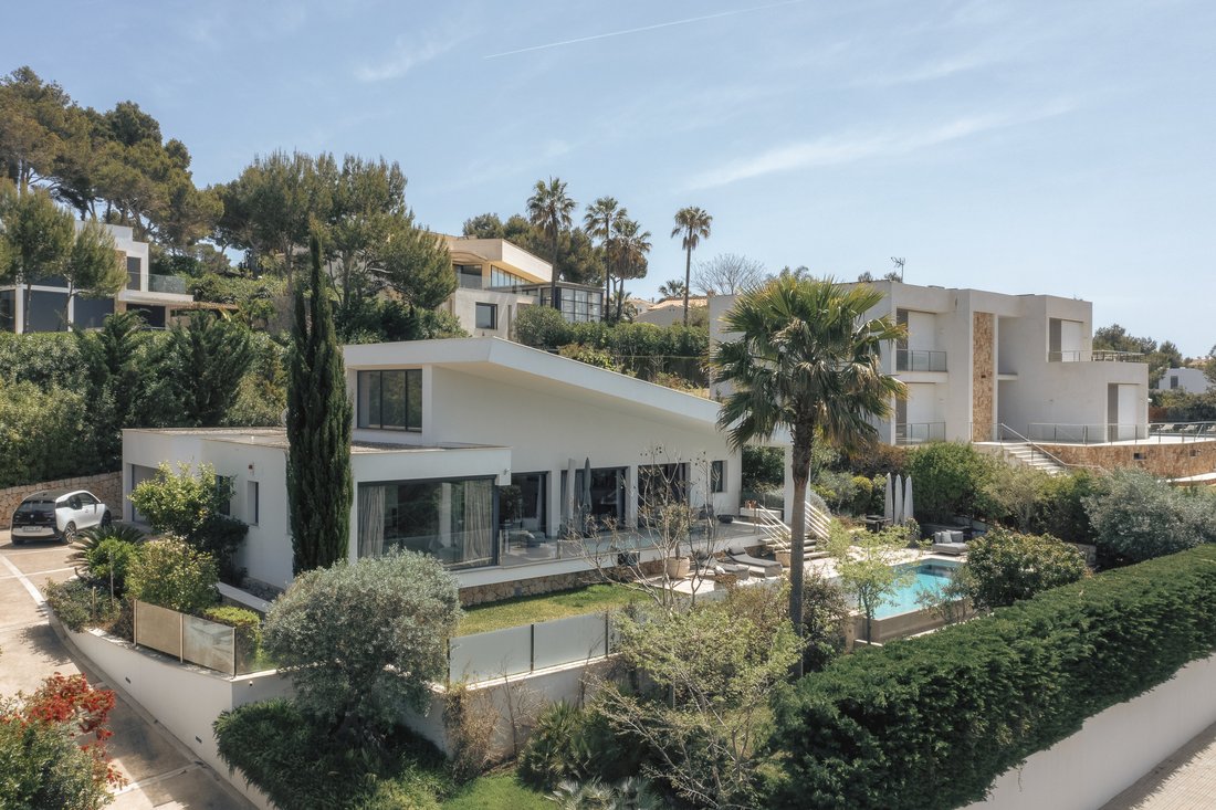 Villa in Santa Ponsa, Balearic Islands, Spain 1 - 18327590