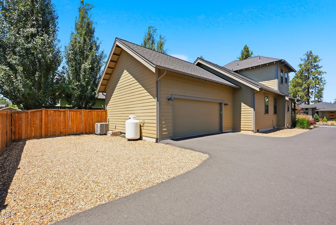 House in Sisters, Oregon, United States 5 - 18326741