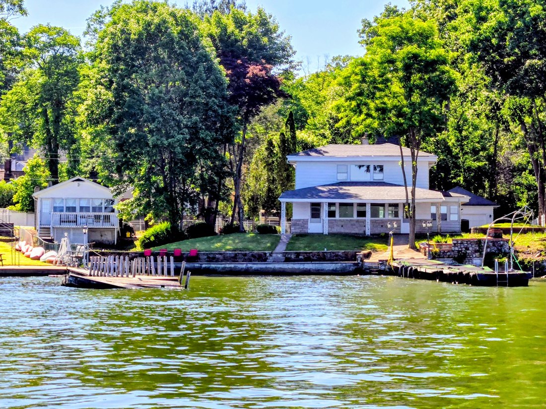 House in Hopatcong, New Jersey, United States 1 - 18328467