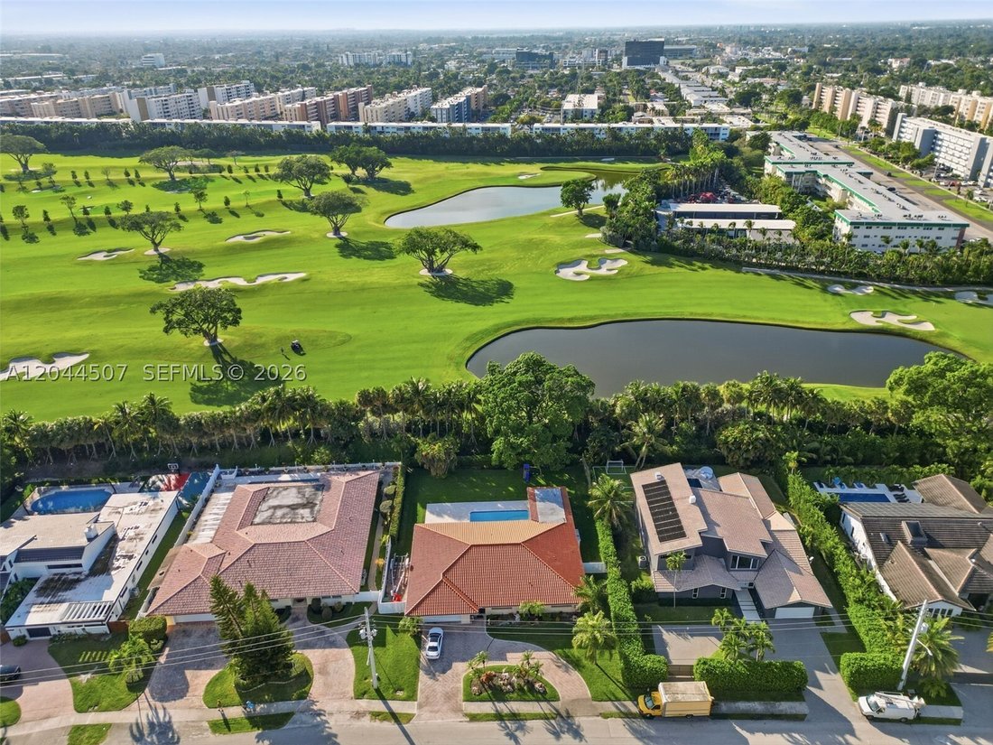 House in Hallandale Beach, Florida, United States 1 - 18326905