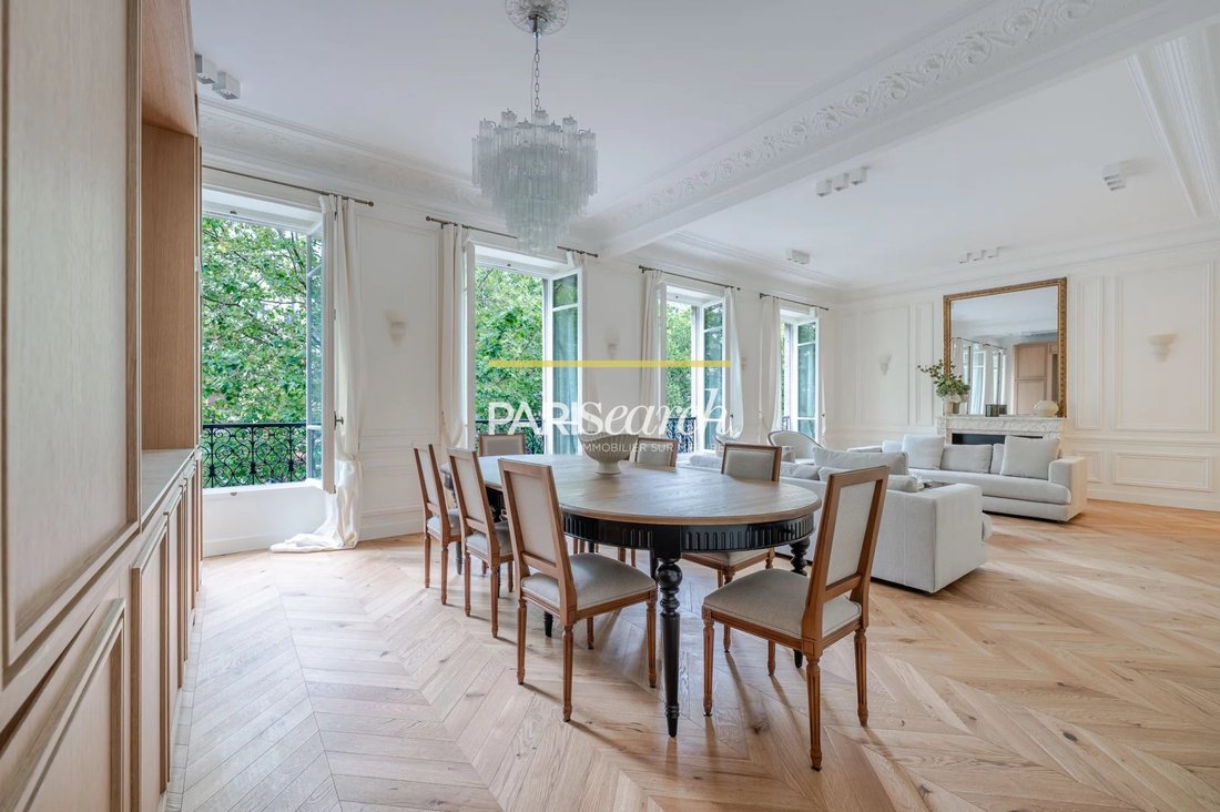 Apartment in Chaillot, Paris 16e Arrondissement, Paris 1 - 18327515