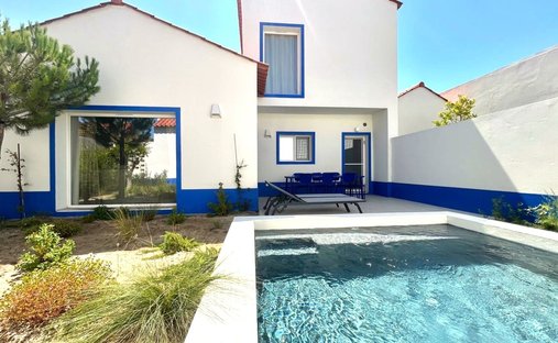 Villa in Carvalhal, Setubal, Portugal 1