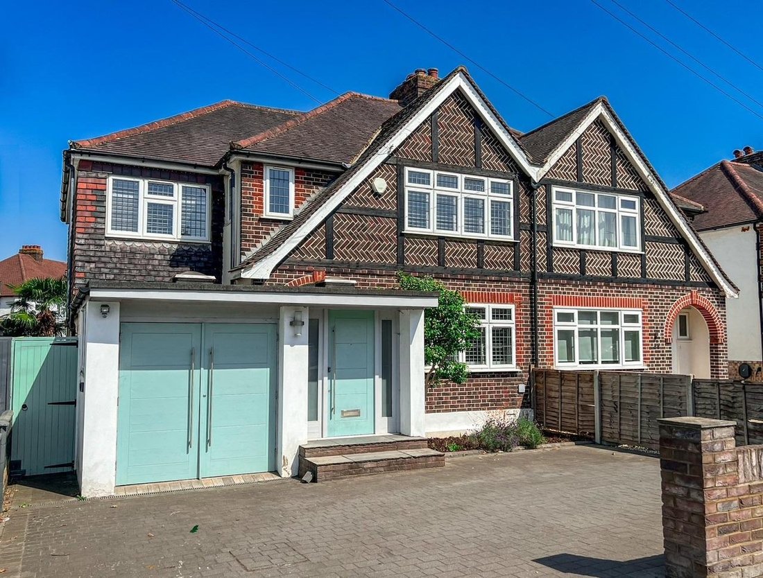 House in Kent Town, Elmbridge, England 1 - 18326839