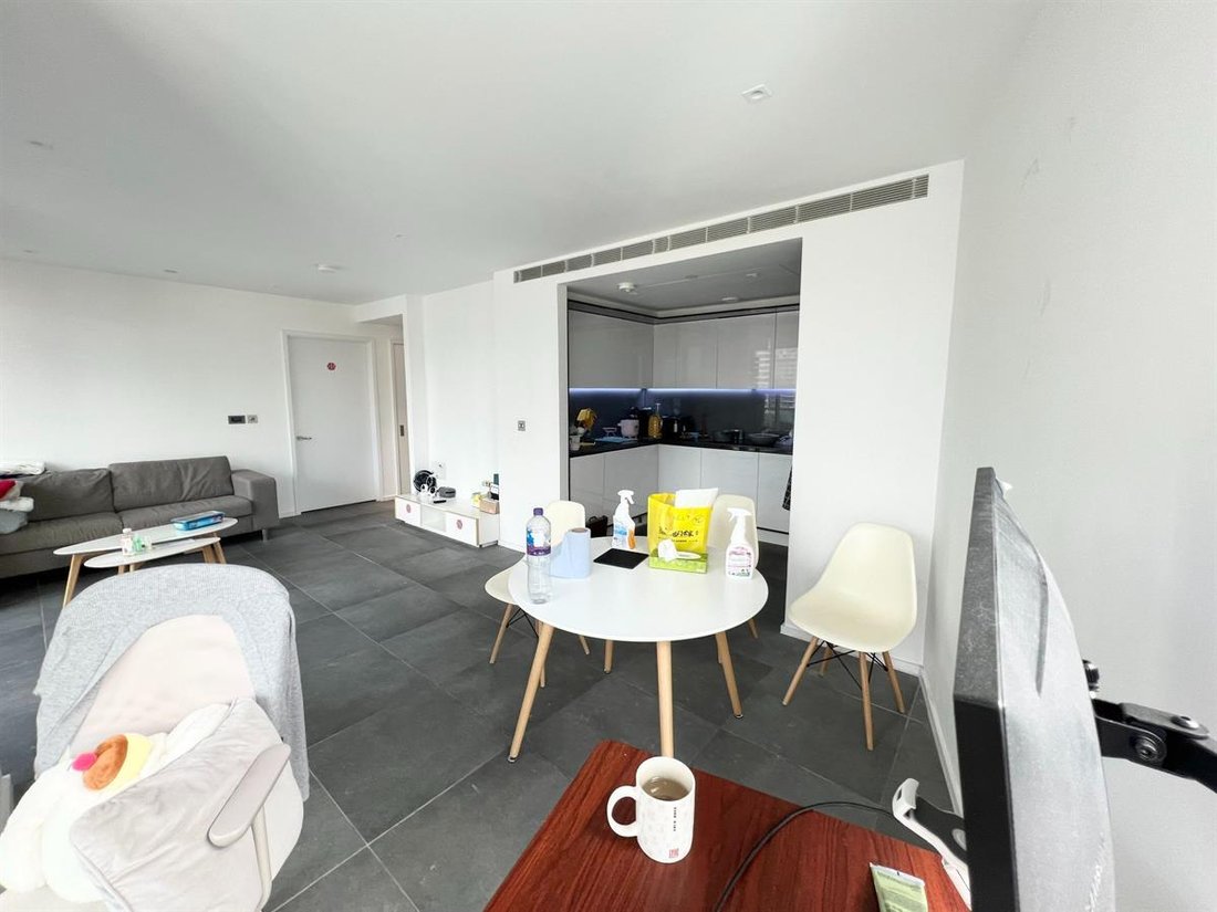 Apartment in Poplar, Tower Hamlets, England 2 - 18326815