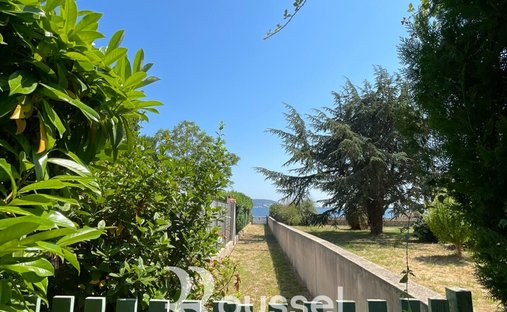 Villa in Bouzigues, Occitania, France 1