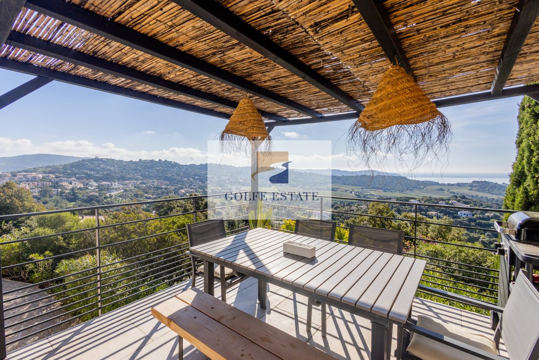 Villa in La Croix-Valmer, Provence-Alpes-Côte d'Azur, France 4 - 18146049