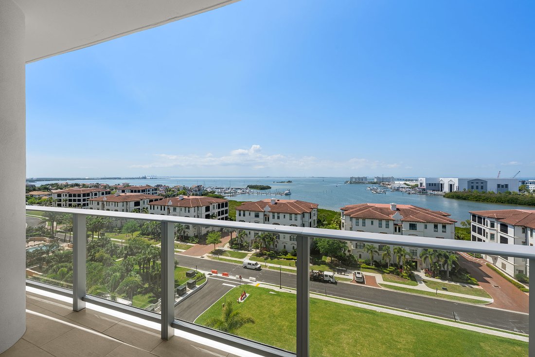 Condo in Tampa, Florida, United States 3 - 18258082
