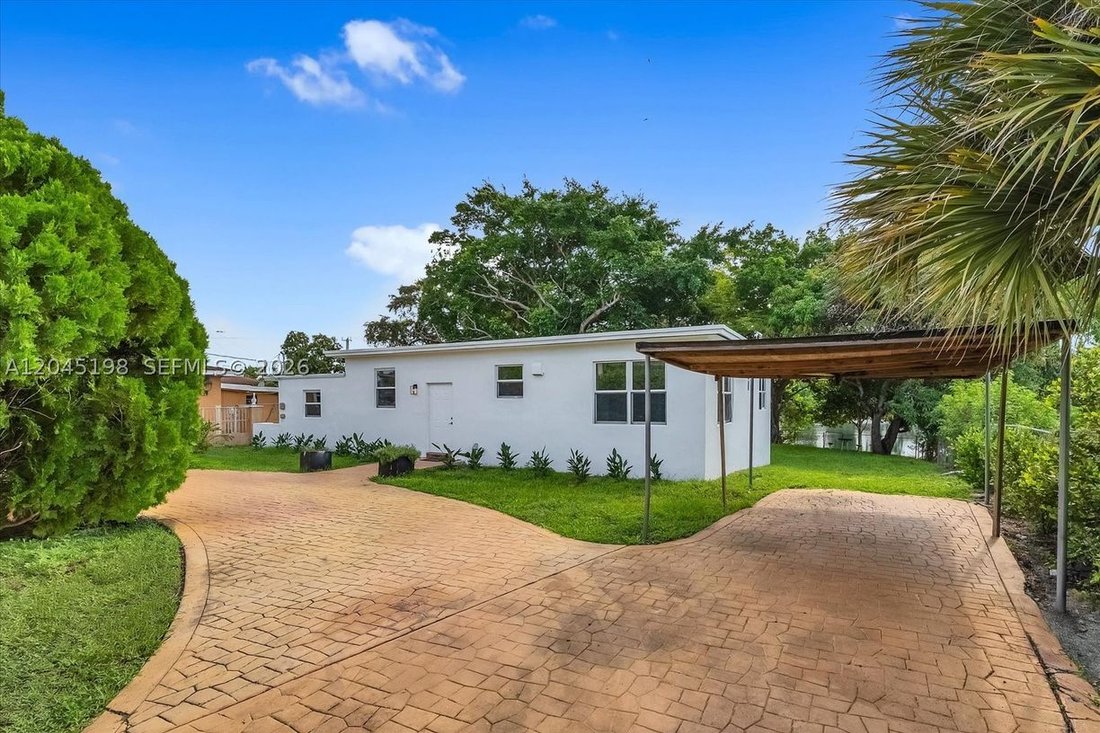 House in Miami, Florida, United States 3 - 18328849