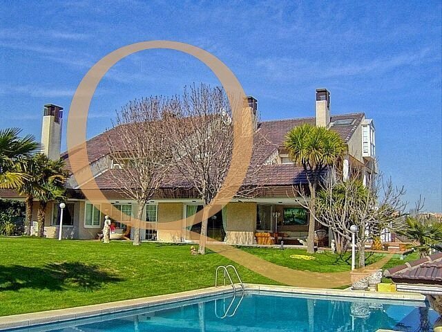Chalet in Hortaleza, Madrid, Spain 1 - 18330465