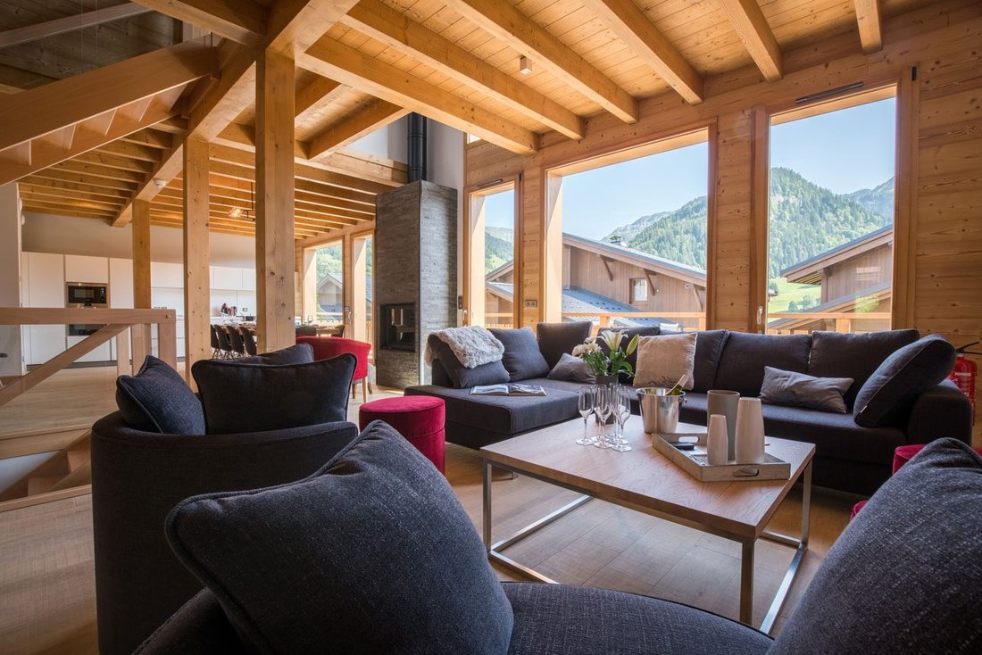 Chalet in Praz-sur-Arly, Auvergne-Rhône-Alpes, France 1 - 17460837