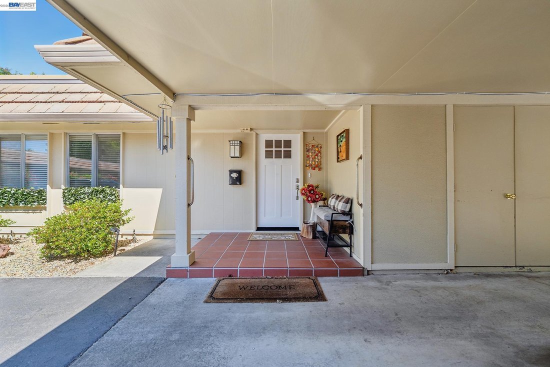 Condo in Walnut Creek, California, United States 5 - 18330476