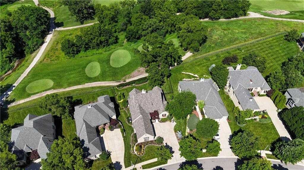 House in Leawood, Kansas, United States 3 - 18161752
