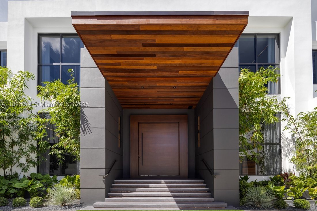 House in West Miami, Florida, United States 5 - 16635513