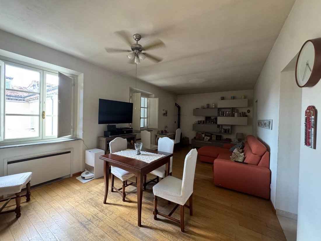 Apartment in Historic Center, Lucca, Tuscany 1 - 18330714