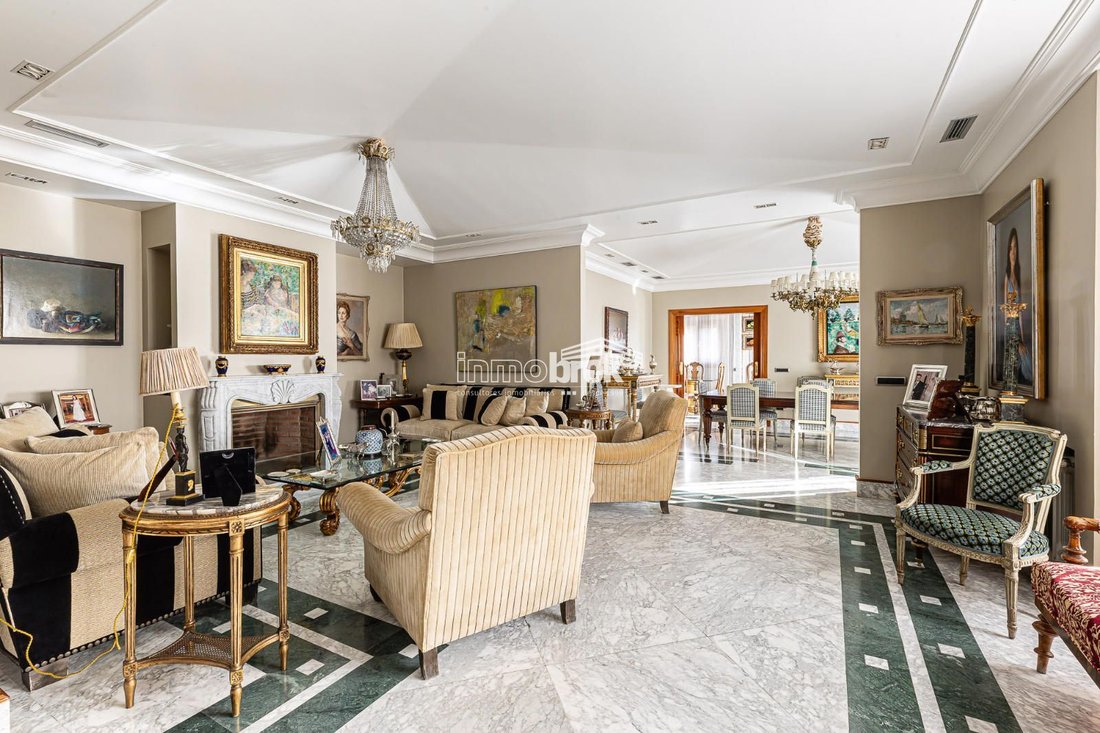 Chalet in Hortaleza, Madrid, Spain 2 - 18329609
