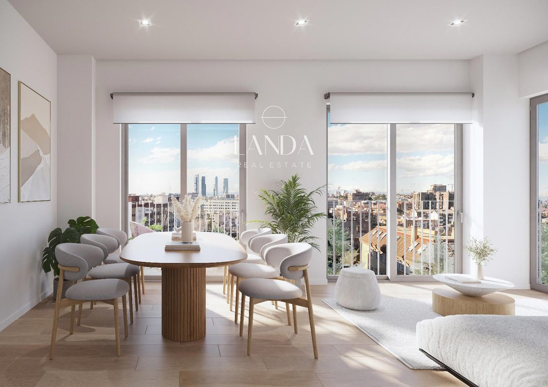 Penthouse in Ciudad Lineal, Madrid, Spain 5 - 18329601