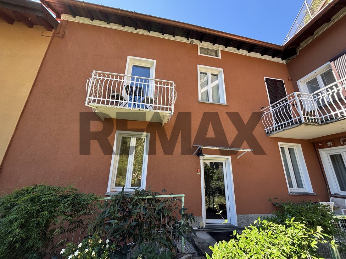 House in Moltrasio, Lombardy, Italy 2 - 18332131