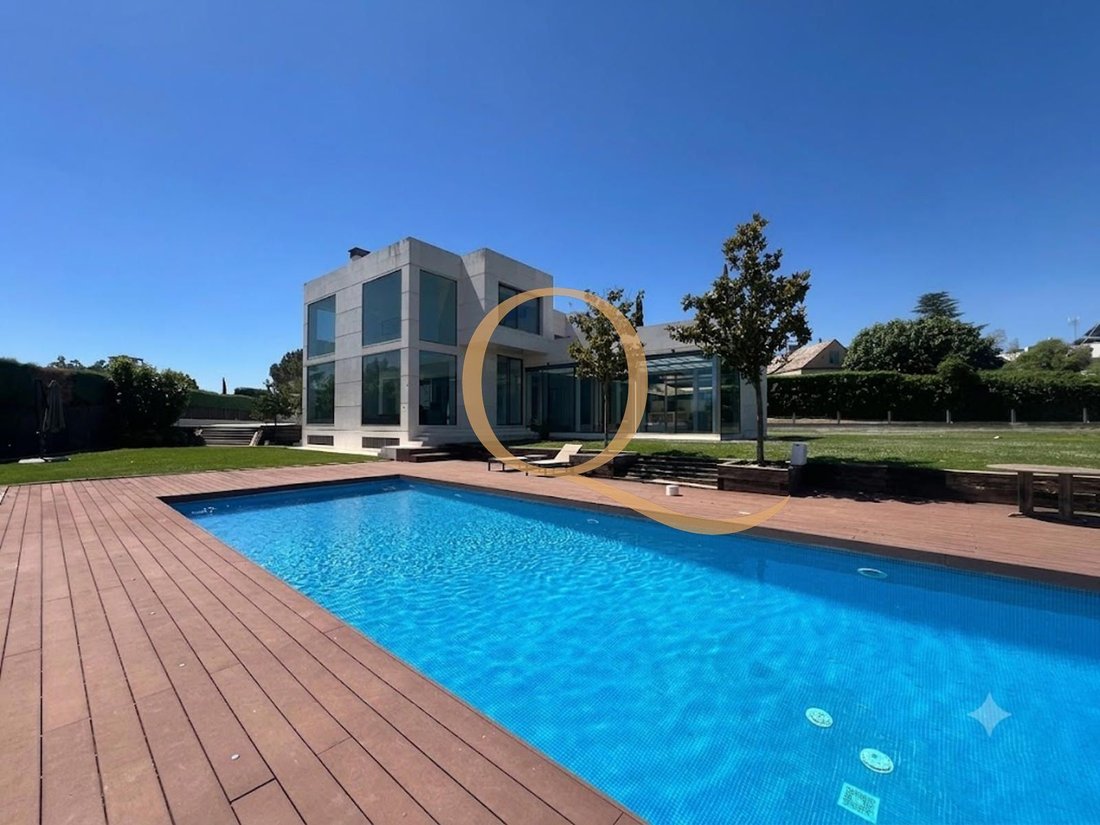 Chalet in La Moraleja, Alcobendas, Comunidad de Madrid 3 - 18330281