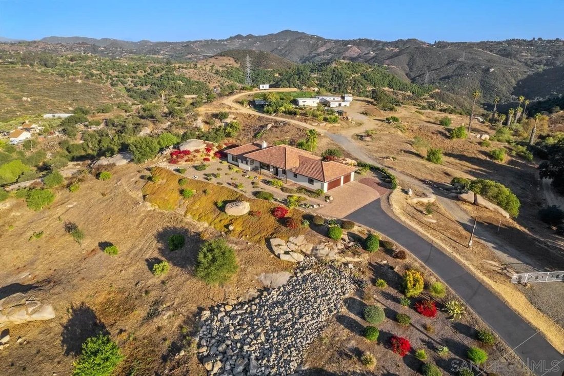 House in Valley Center, California, United States 1 - 18330909
