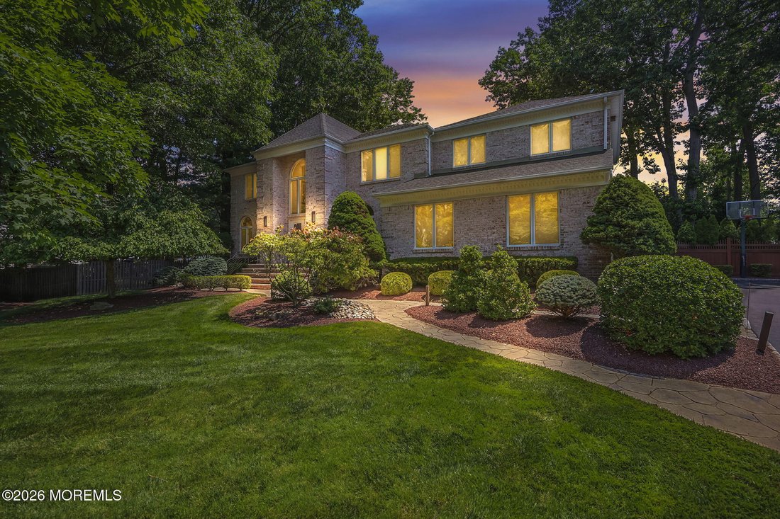 House in Marlboro Township, New Jersey, United States 2 - 18332084