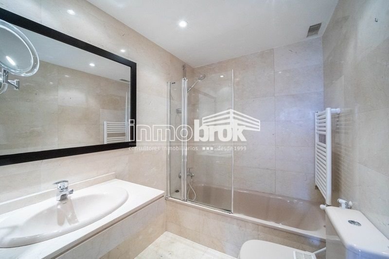 Apartment in Hortaleza, Madrid, Spain 5 - 18329864