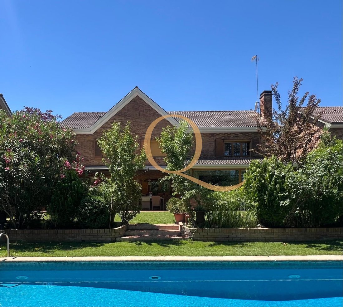 Chalet in La Moraleja, Alcobendas, Comunidad de Madrid 1 - 18330067