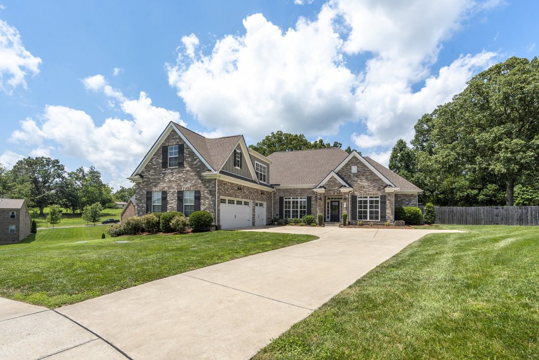 House in Bon Aqua, Tennessee, United States 2 - 18331133