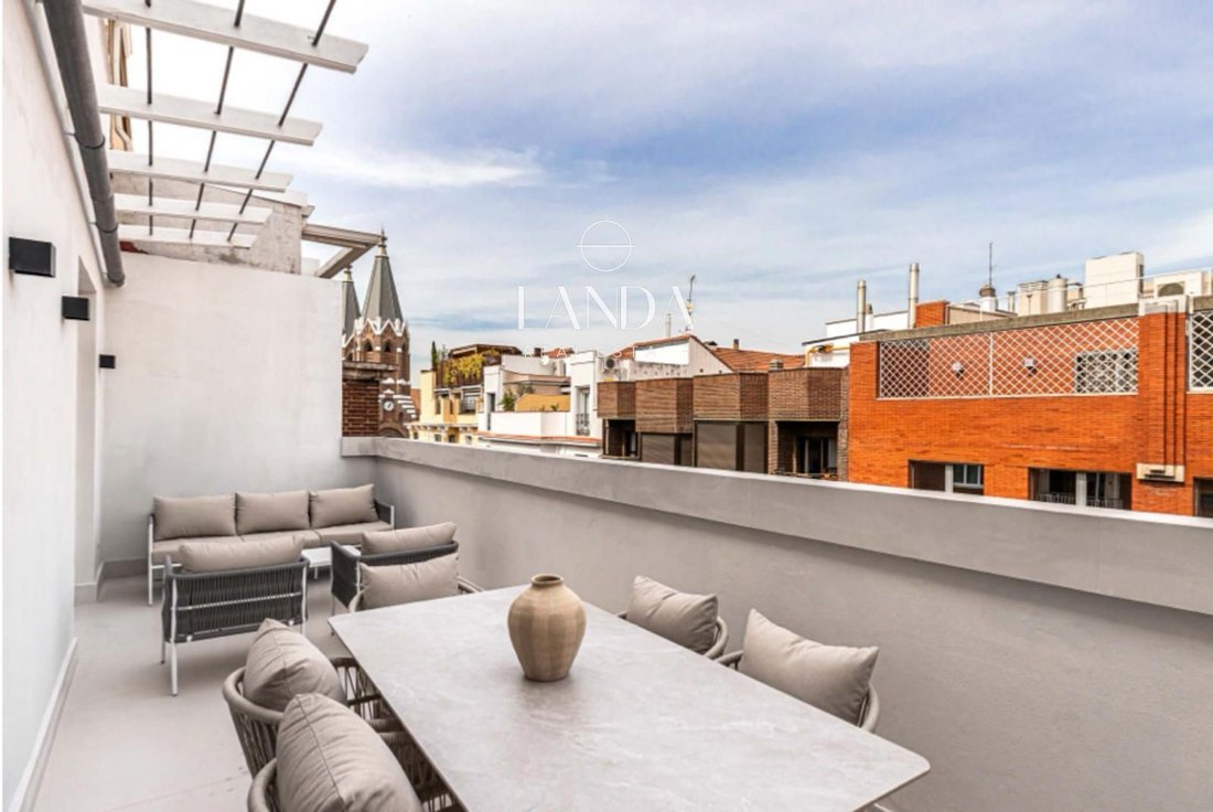 Penthouse in Chamberi, Madrid, Spain 1 - 18329467