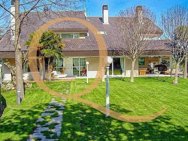 Chalet in Hortaleza, Madrid, Spain 2 - 18330465