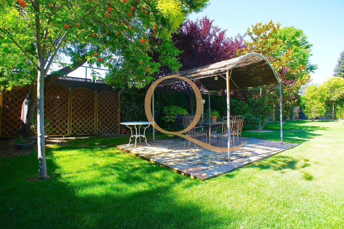 Chalet in Hortaleza, Madrid, Spain 2 - 18330482