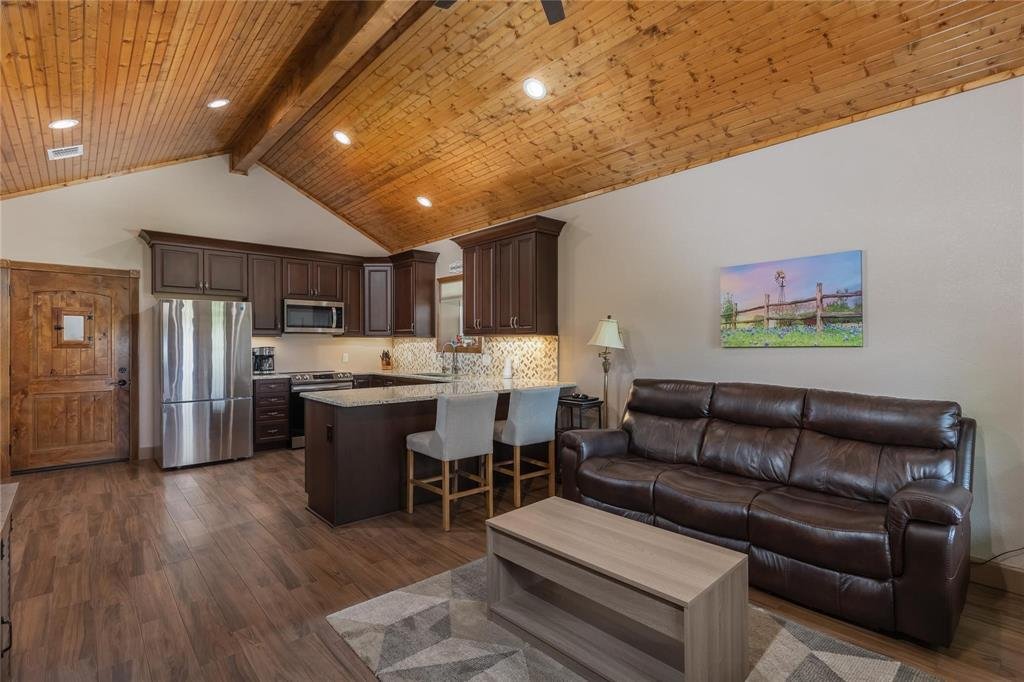 House in Springtown, Texas, United States 5 - 18331517