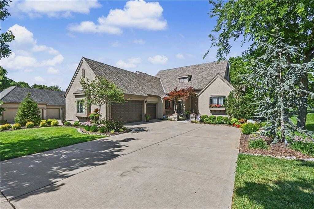 House in Leawood, Kansas, United States 1 - 18161752