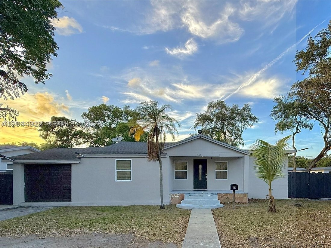 House in Miami, Florida, United States 1 - 18330546