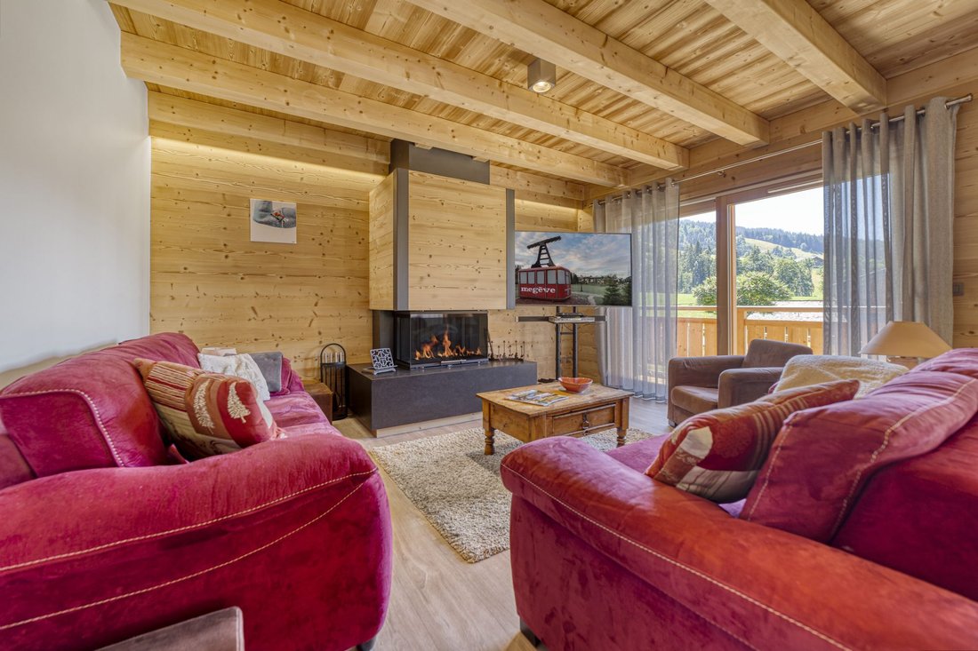 Chalet in Praz-sur-Arly, Auvergne-Rhône-Alpes, France 2 - 17536167