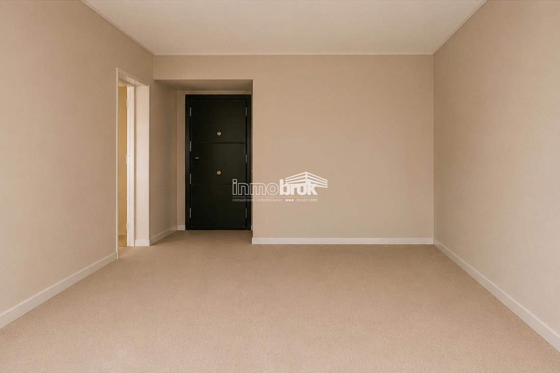 Apartment in Barrio Salamanca, Madrid, Spain 2 - 18330049