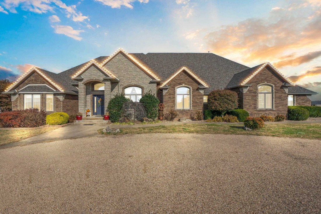 House in Golden, Missouri, United States 2 - 17006717
