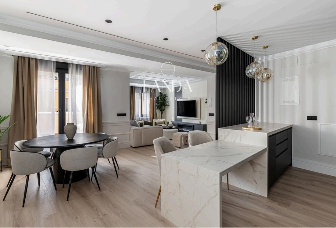 Wohnung in Chamberí, Madrid, Spanien 3 - 18330048