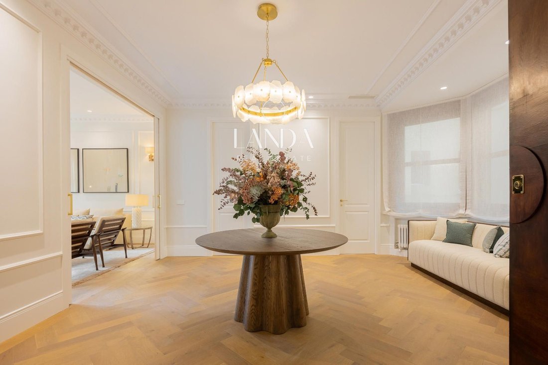 Apartment in Barrio Salamanca, Madrid, Spain 2 - 18329724