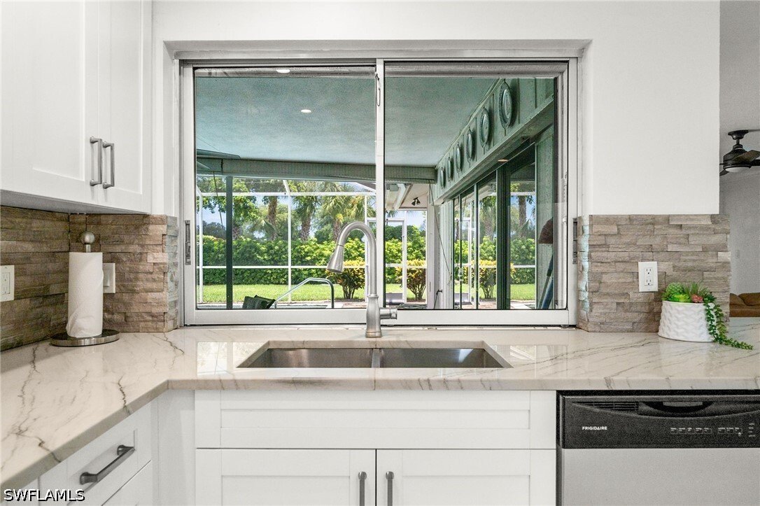 House in Bonita Springs, Florida, United States 5 - 18329375