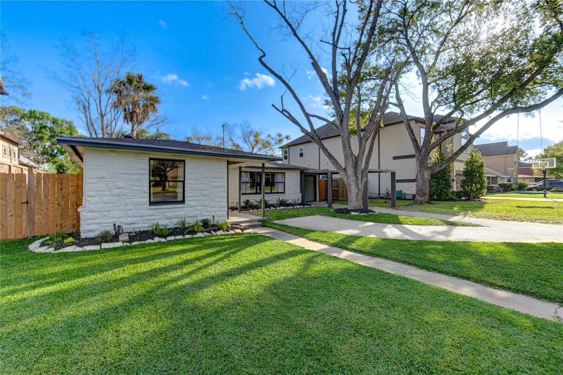 House in Houston, Texas, United States 1 - 18331266