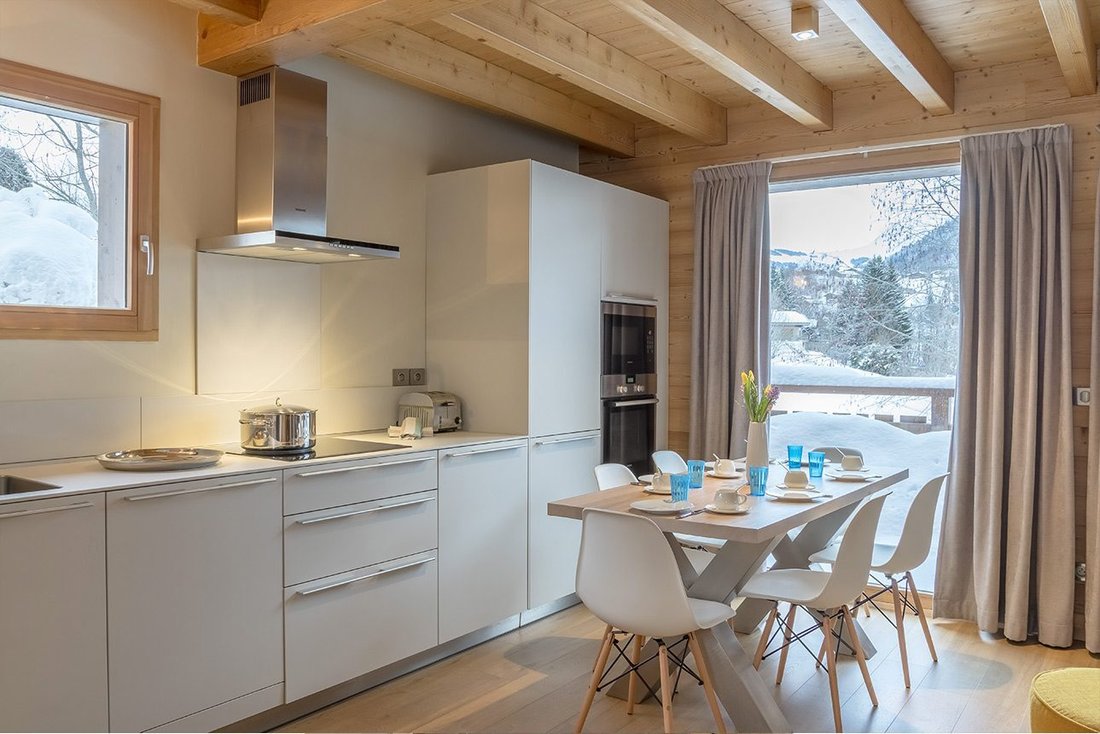 Chalet in Praz-sur-Arly, Auvergne-Rhône-Alpes, France 4 - 17475547