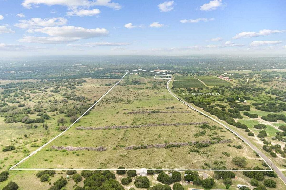 House in Goldthwaite, Texas, United States 2 - 17826283