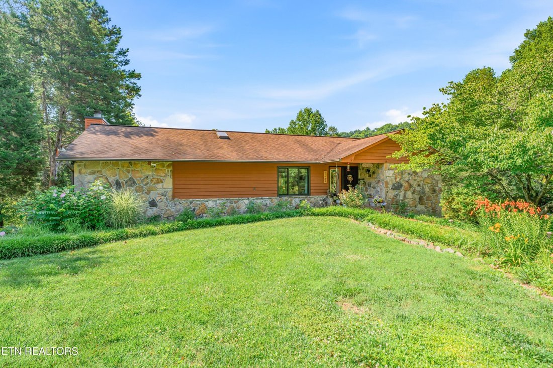 House in Knoxville, Tennessee, United States 1 - 18331146