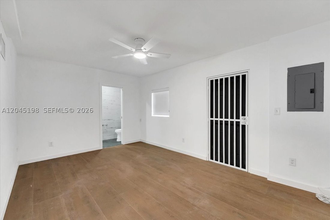 House in Miami, Florida, United States 4 - 18328849