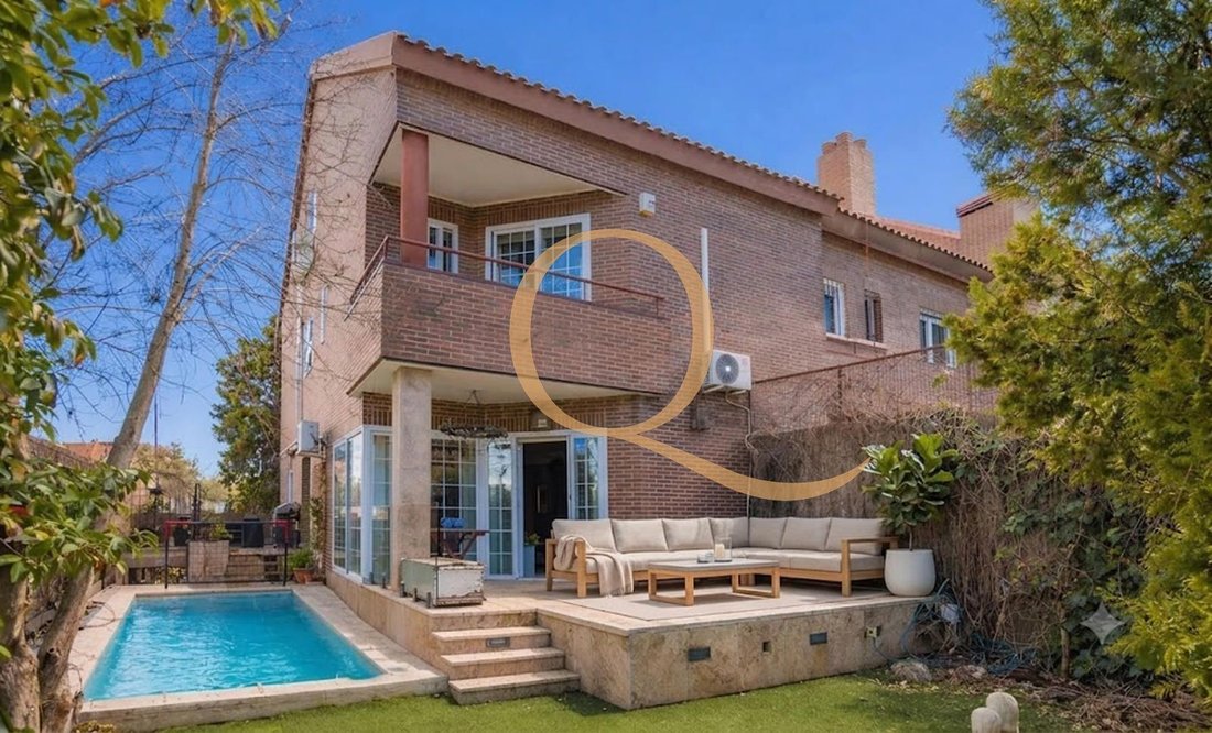 Chalet in Hortaleza, Madrid, Spain 1 - 18330369