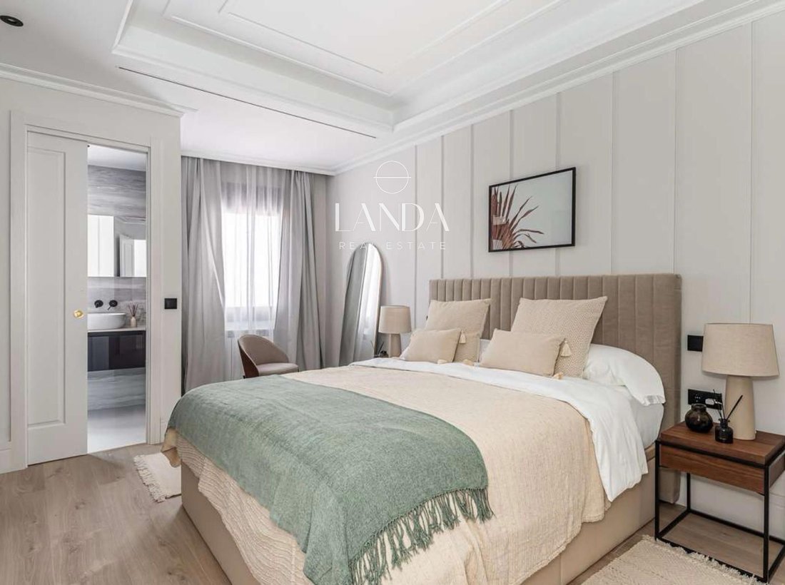 Penthouse in Chamberi, Madrid, Spain 4 - 18329479