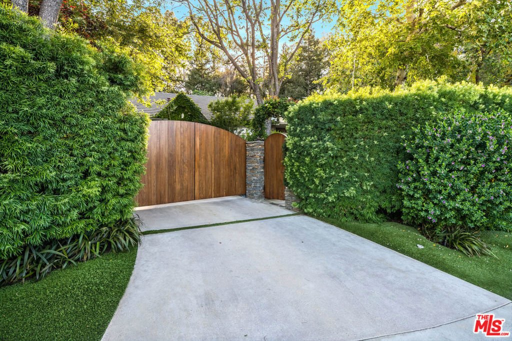 House in Los Angeles, California, United States 3 - 18329650