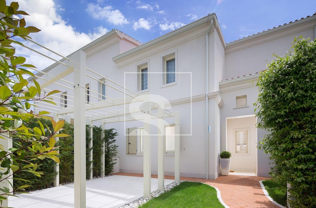House in Porec, Istria County, Croatia 1 - 18331499